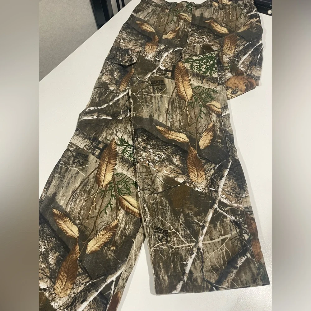 LINCOLN Youth Large Cargo Pants Camo Realtree Edge Hunting Boys Size L.